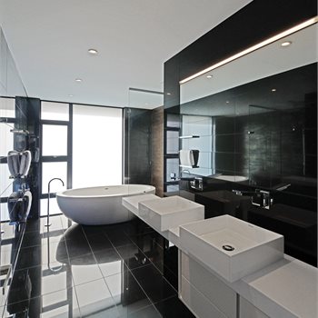 Trending Image AJP_7831.jpg