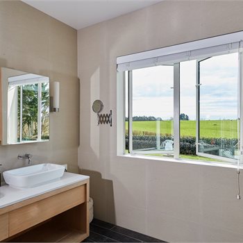 Trending Image Whangapouri 0096