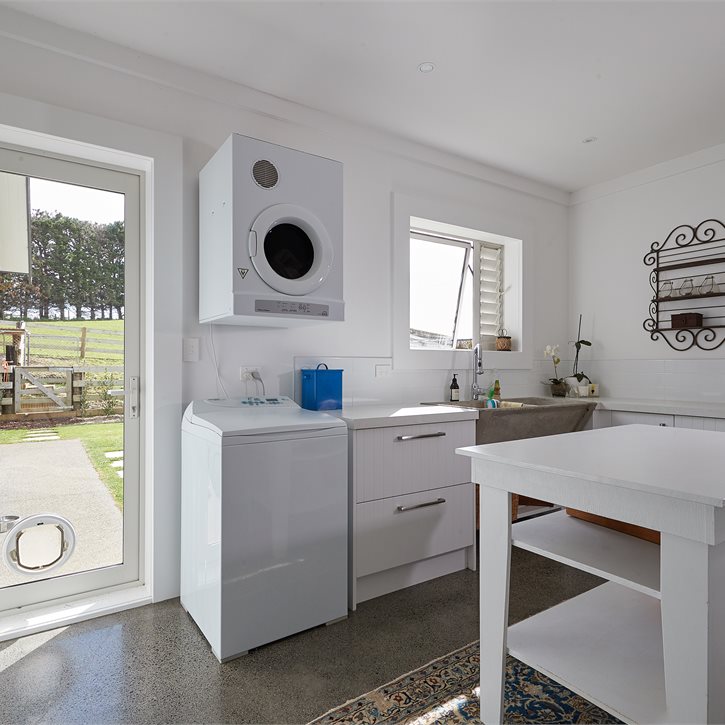 Trending Image Whangapouri